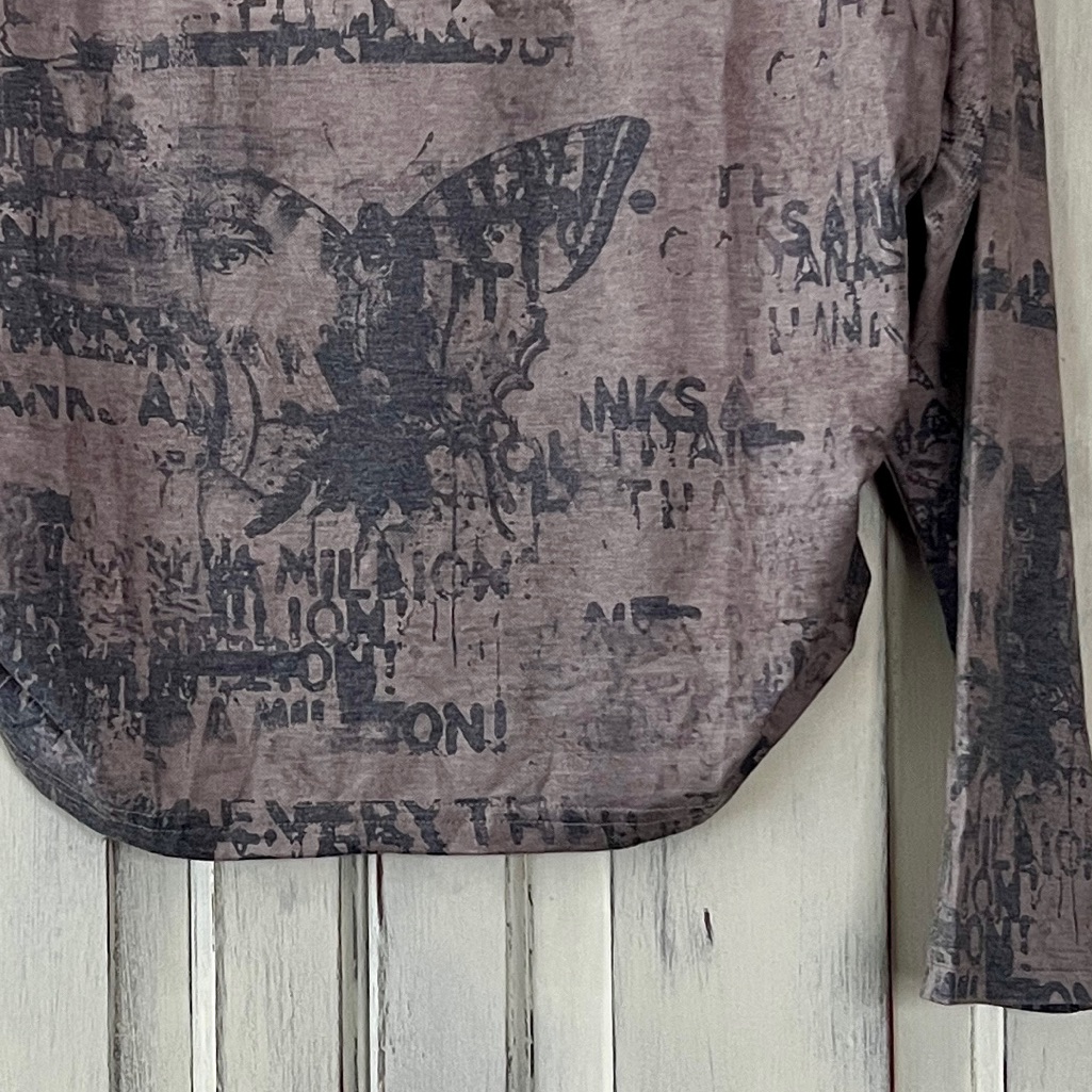 Nwt Cider Vintage Inspired Long Sleeve Top With Side Ruching In Gray/Taupe 1x — image 3 of 8
